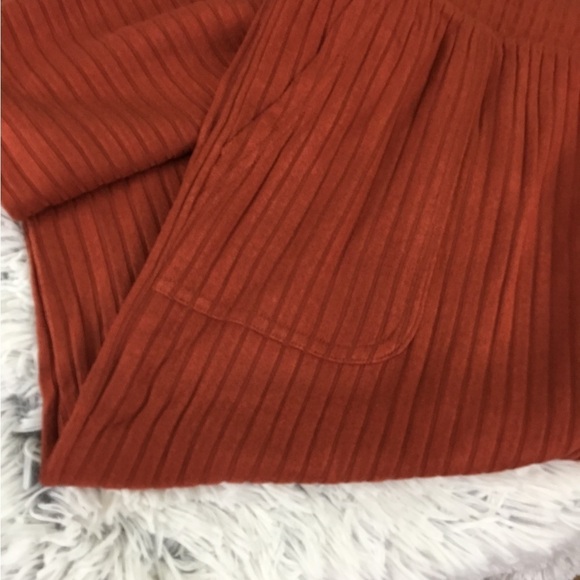 SO 1X maroon hacci knit flare high rise wide legs pant - Picture 11 of 16